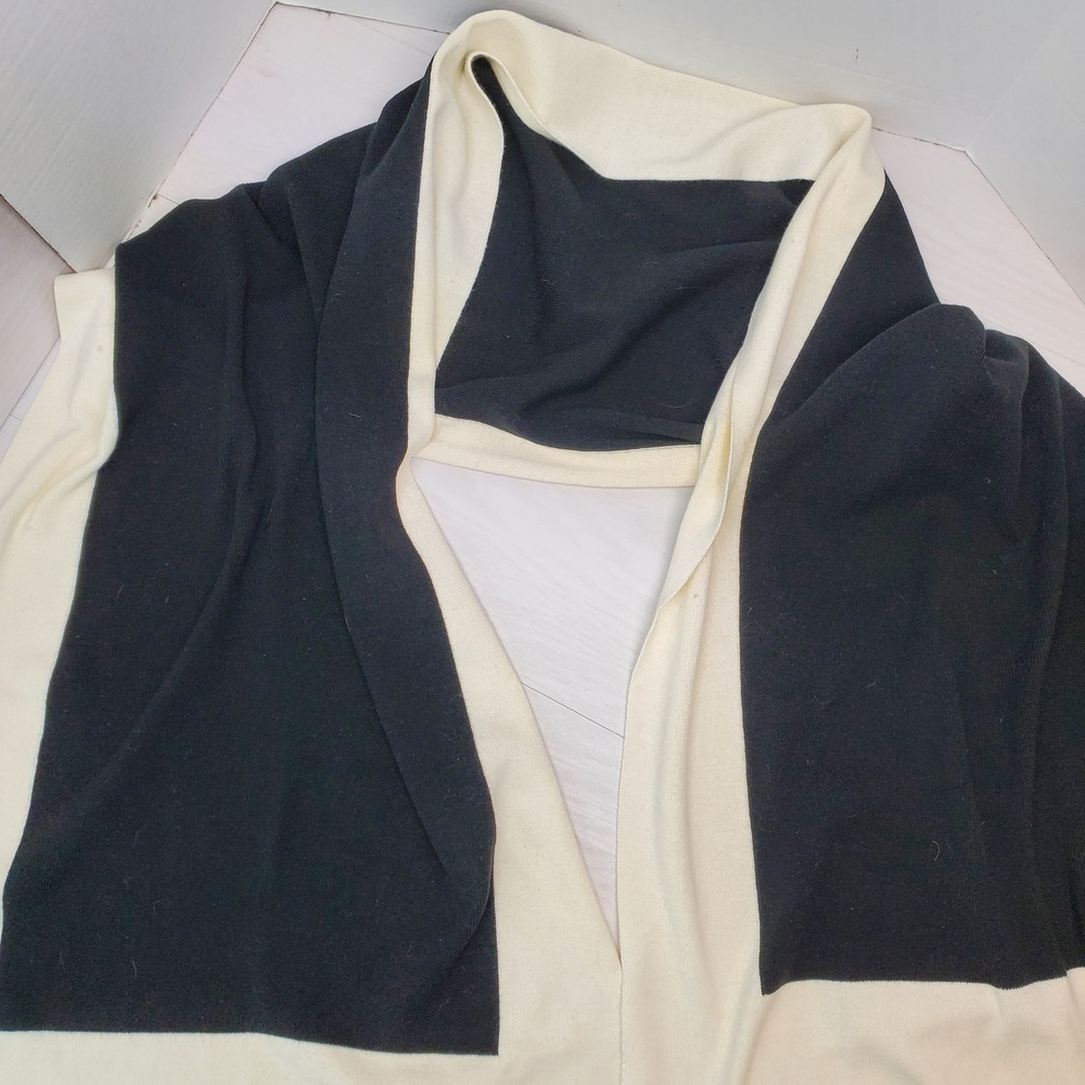 Lennie Woman Nina Leonard Black Ivory Colorblock Knit Oversized Wrap Scarf Shawl